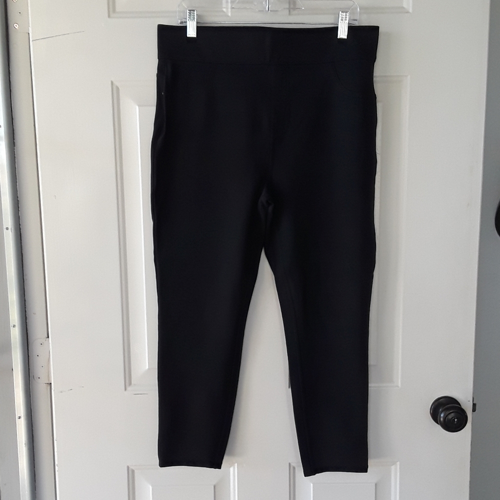 SPANX The Perfect Black Pants. Size: 1X